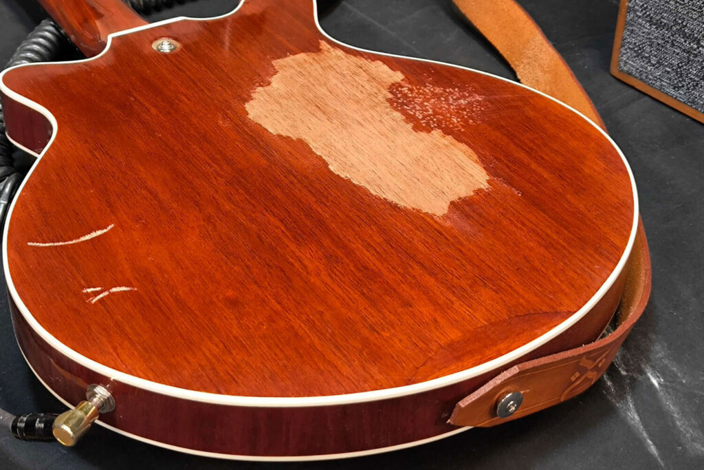 Red Special Chronos - Raymon Guitarworks
